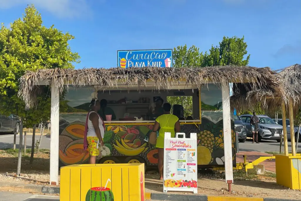 The Facilities at Grote Knip Beach - Westpunt - Discover Curaçao - Exploringcuracao.com - Westpunt Willemstad. 