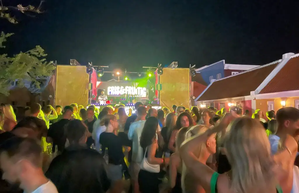 Curaçao - live music - party - DJ