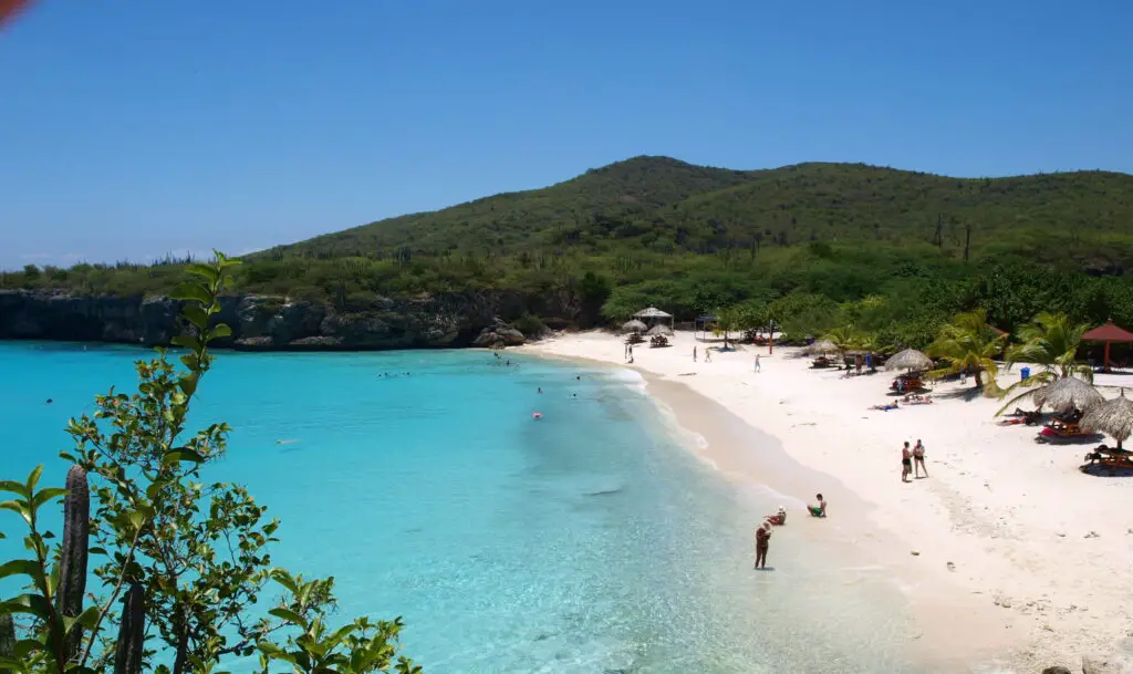 Grote Knip the Best Beach in Curaçao close to Westpunt in Bandabou and it is free of charge - Willemstad - explore curacao - exploringcuracao.com