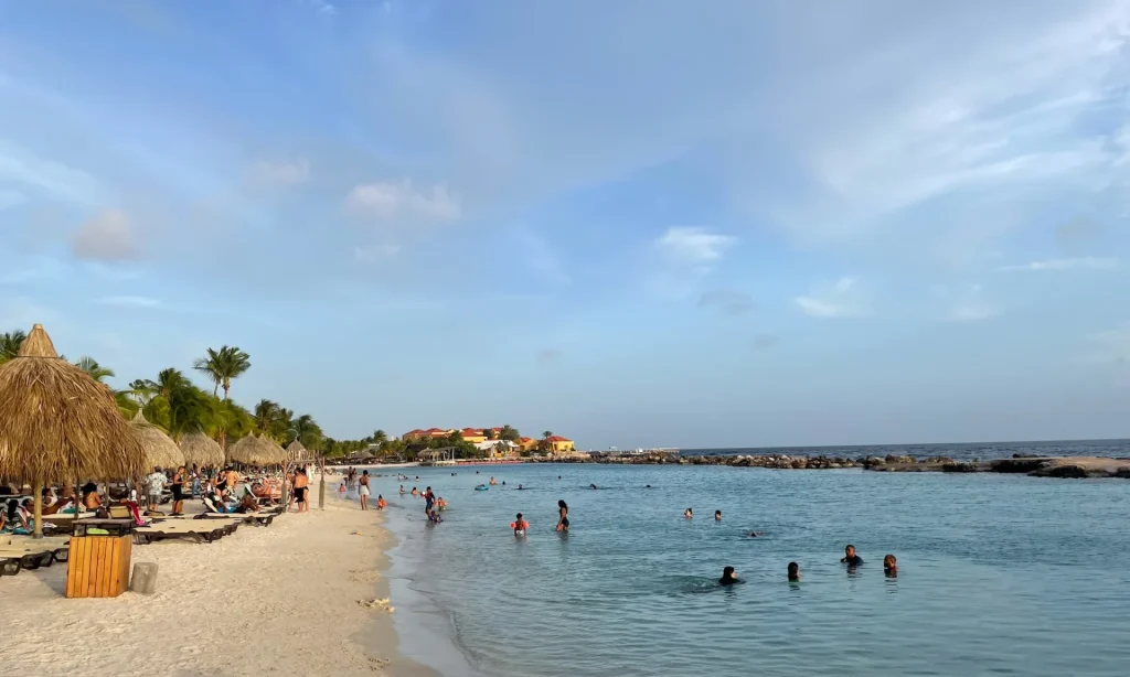 Best Curaçao beach near the cruise port. Mambo Beach