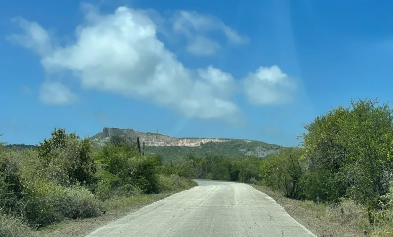 Is a Car in Curaçao neccesary?