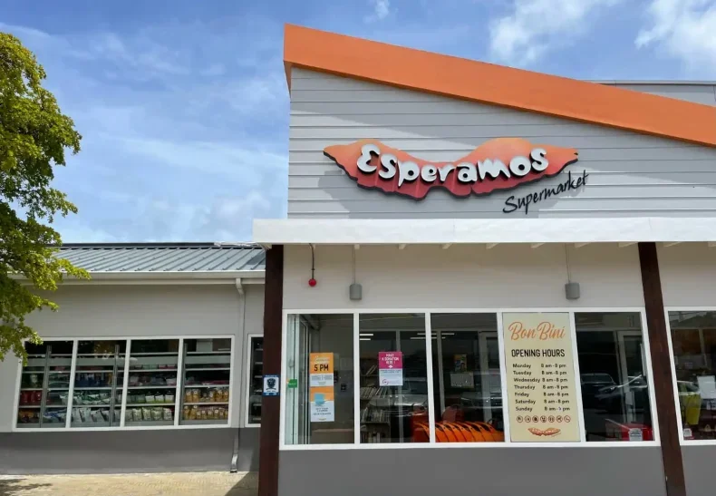 Esperamos Supermarket Santa Maria Caracasbaaiweg