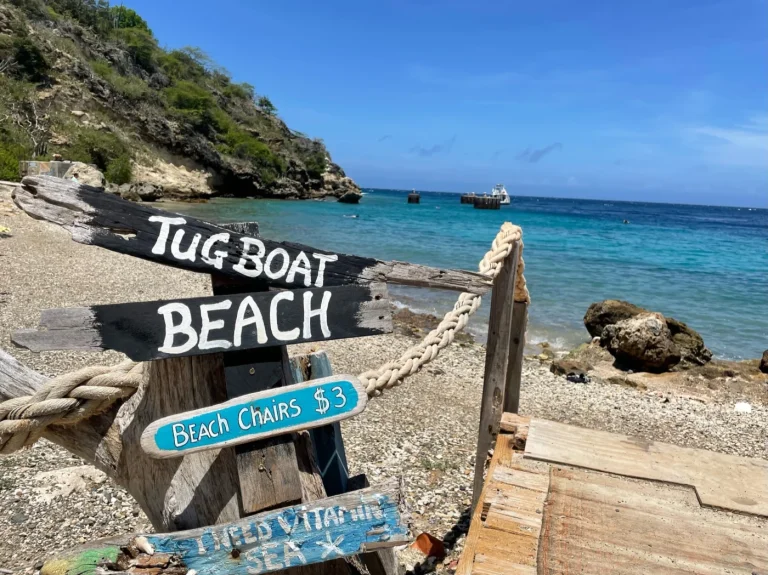 Tugboat wreck near Tugboat Beach Curaçao