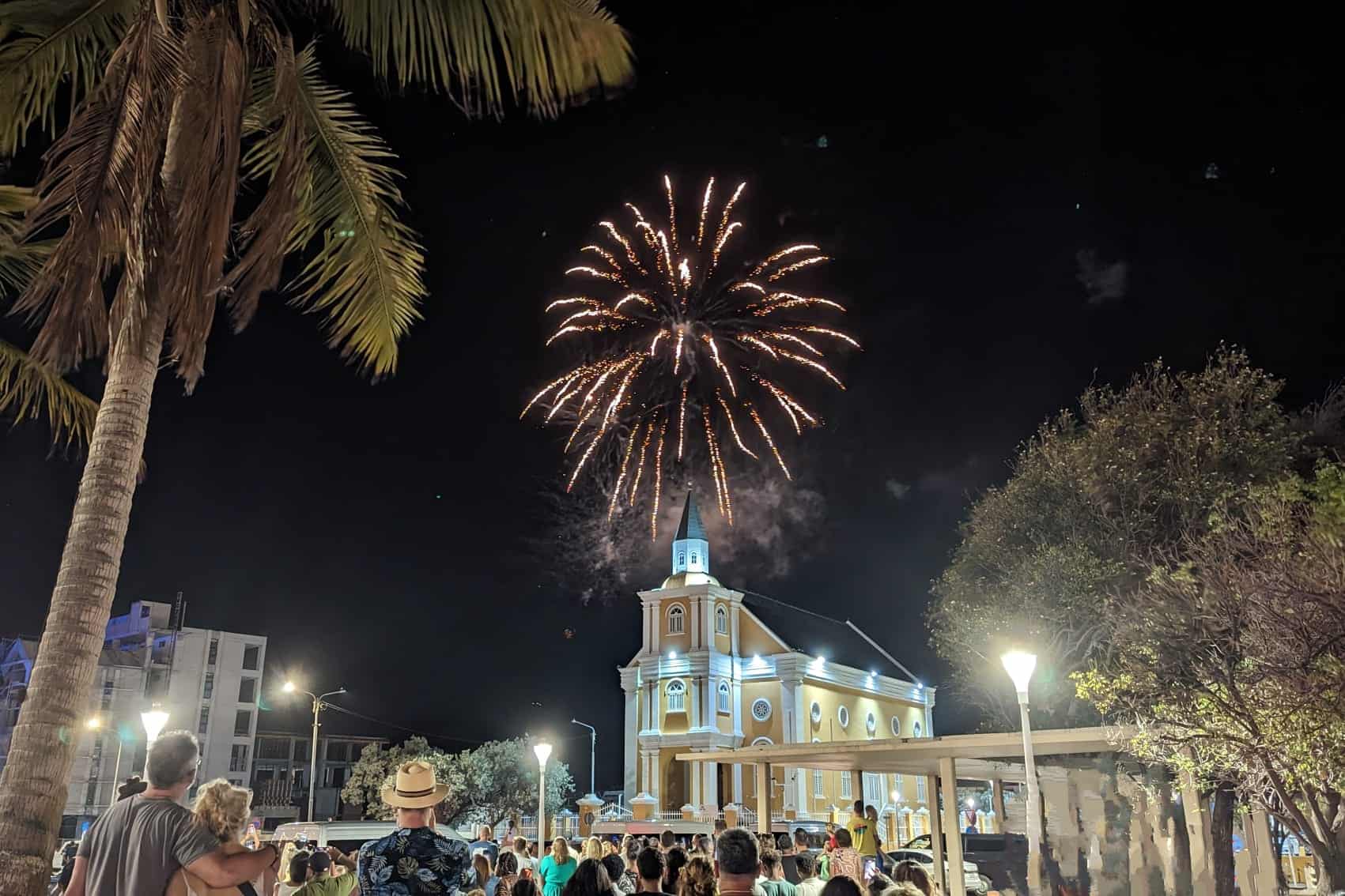 Punda Vibes Fireworks Wilhelmina Plein Cascade Curaçao